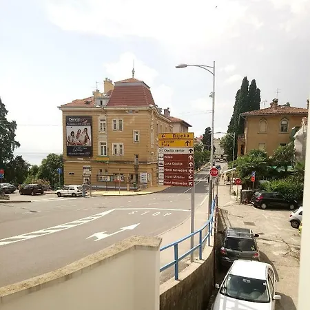 公寓 Agatha 奥帕提亚